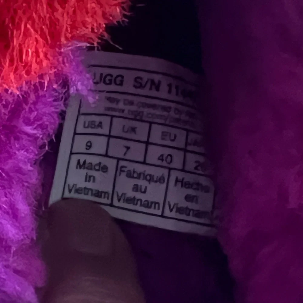 UGG Fluff Yeah Slide Multicolor Slippers/Sandals - Picture 8 of 9